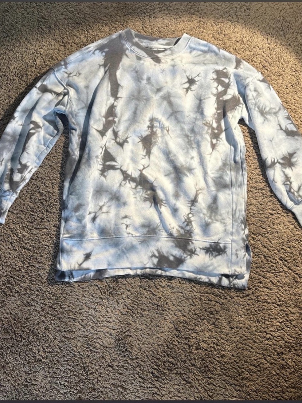 Relaxed Tie-Dye Long Sleeve Crewneck Sweatshirt - Light Blue & Gray